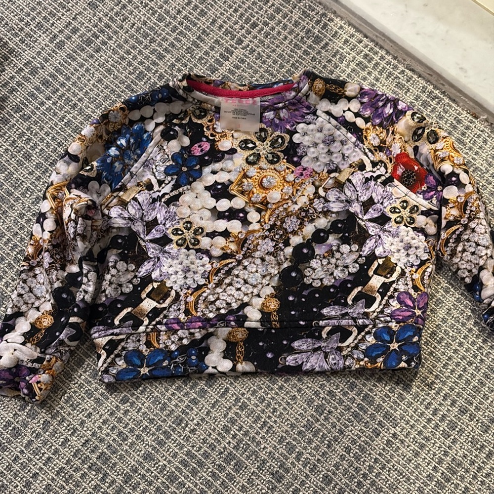 Terex brand girls sweatshirt in jewel. Sweatshirt is cropped
